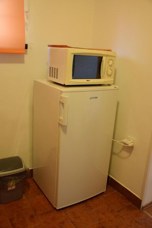 Rooms Ribnikar 포스토이나 외부 사진